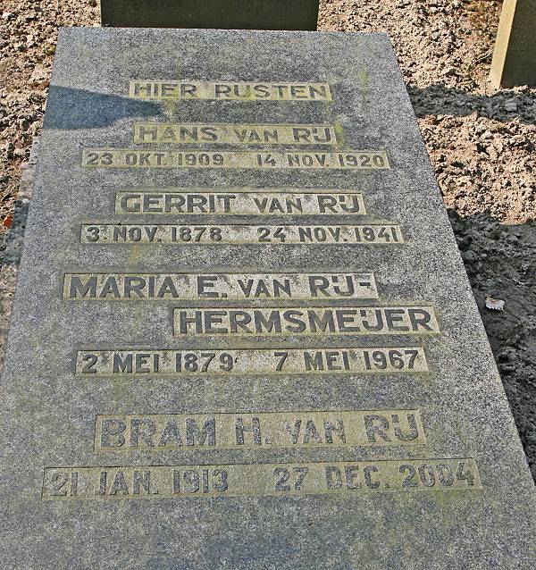 1878-11-03 Gerrit van Rij / 1879-05-02 Maria Elisabeth Hermsmeijer / 1909-10-23 Johan van Rij / 1913-01-21 Abraham Hendrik van Rij