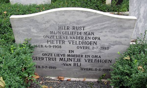 1910-07-03 Geertrui Mijntje van Rij / 1908-09-04 Pieter Veldhoen