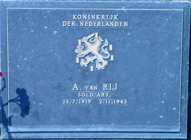 1919-07-15 Arie van Rij-Grafsteen